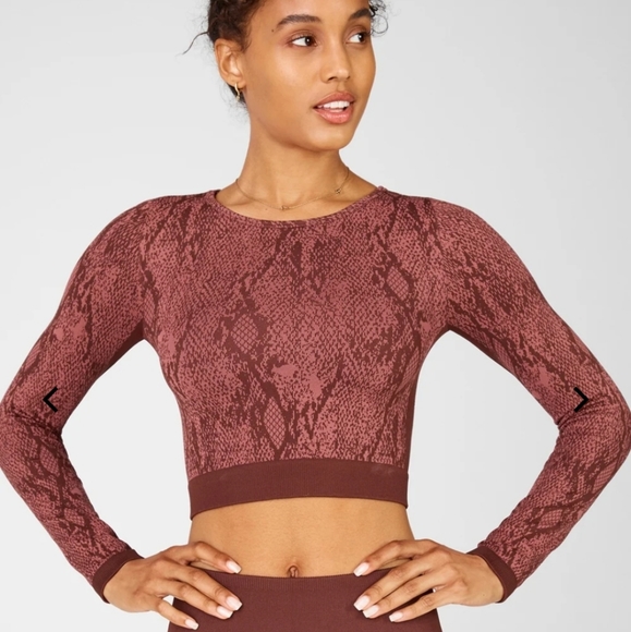 NWT Fabletics Kamila seamless top - Picture 1 of 3